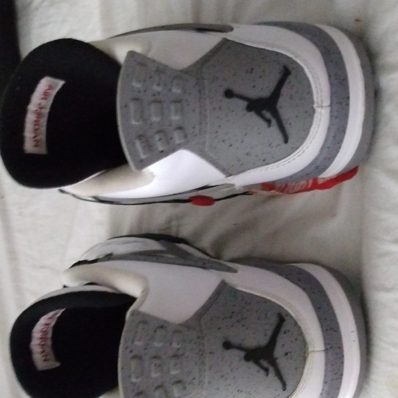 Jordan 4's size 14 gently worn - Picture 5 of 8